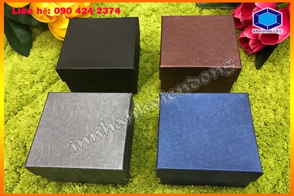 hop-dung-dong-ho-1m4G3-wIDkdT.jpg